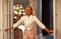 Image from: Stepford Wives, The (2004)