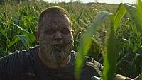 Image from: Strain 100 (2017)