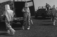 Image from: S-a furat o bomba (1961)