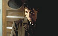 Image from: Dark City (1998)