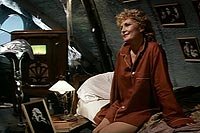 Image from: Return of Captain Invincible, The (1983)