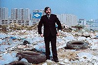 Image from: Srdecný Pozdrav ze Zemekoule (1983)