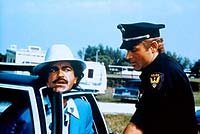 Image from: Poliziotto Superpiù (1980)