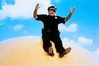 Image from: Poliziotto Superpiù (1980)