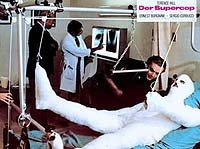 Image from: Poliziotto Superpiù (1980)