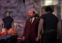 Image from: Santo el Enmascarado de plata y Blue Demon contra los Monstruos (1970)