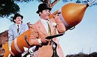 Image from: Spie Vengono dal Semifreddo, Le (1966)