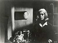 Image from: Night Caller, The (1965)