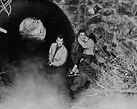 Image from: Slime People, The (1963)