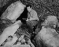 Image from: Slime People, The (1963)