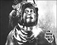 Image from: Toter hing im Netz, Ein (1960)