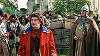 Image from: Visiteurs: La Révolution, Les (2016)